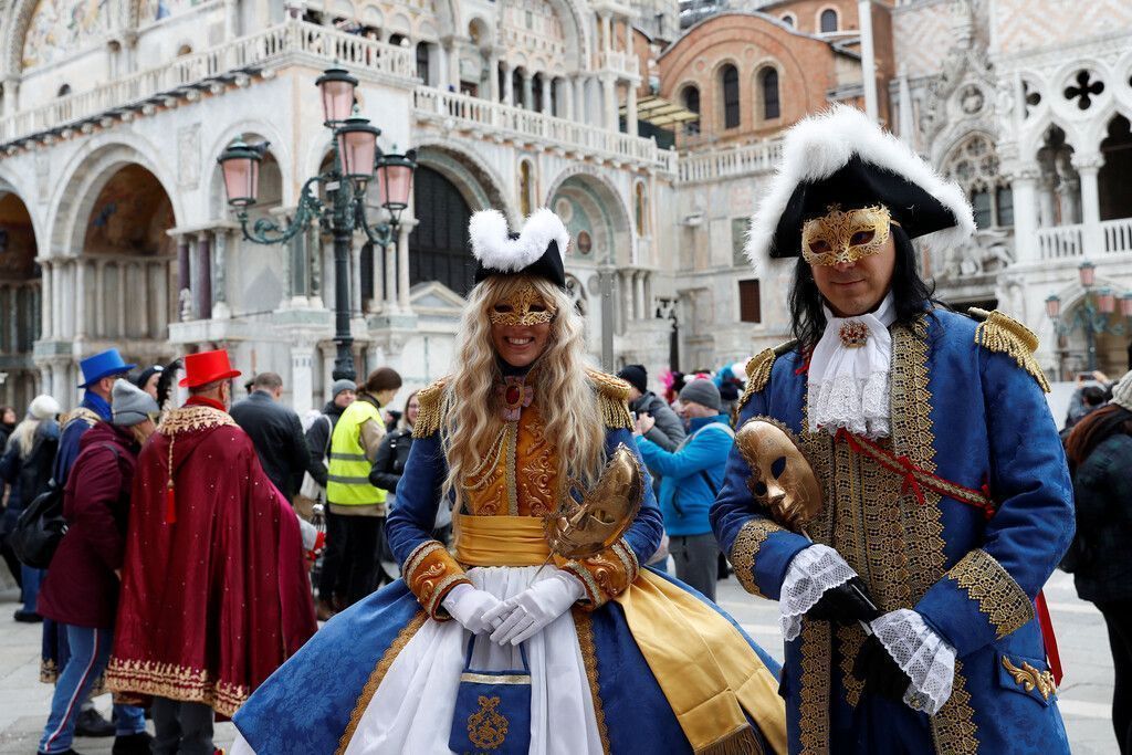 Auftakt zum Karneval in Venedig