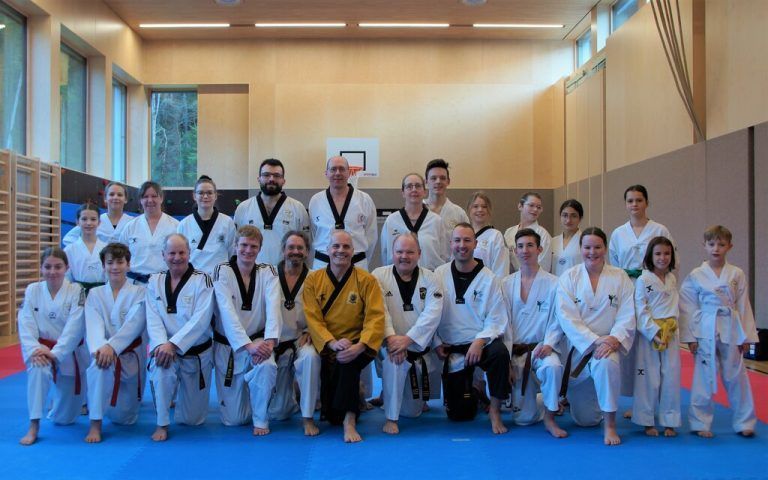 Traditioneller Lehrgang in der Stiftung Jupident in Schlins.taekwondo dojang bludenz