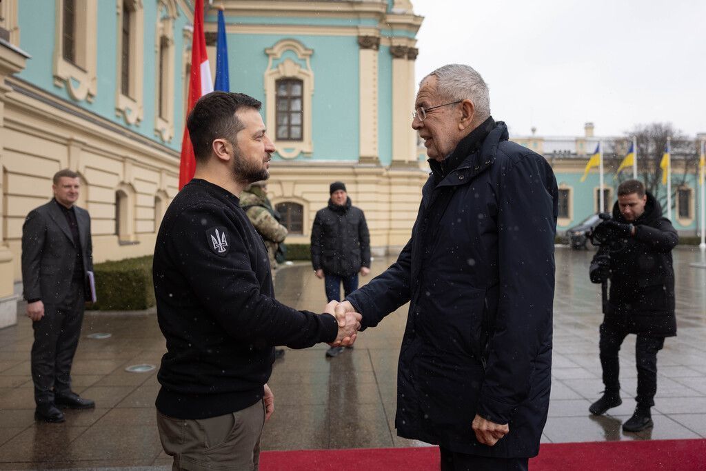 Van der Bellen besucht Selenskyj in Kiew