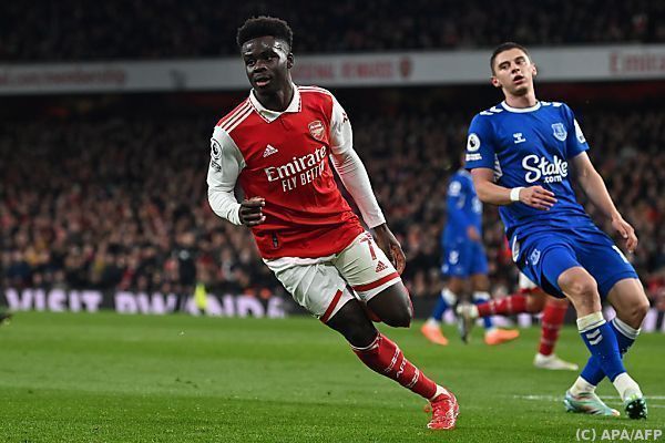 Arsenal nach 4:0 gegen Everton fünf Zähler vor Man City