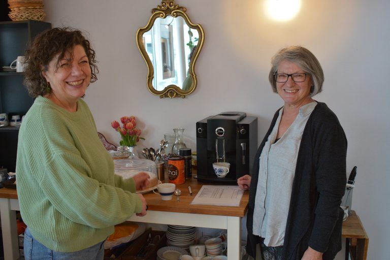 Iris Biatel-Lerbscher und Heidi Woitsche. <span class="copyright">AFP</span>