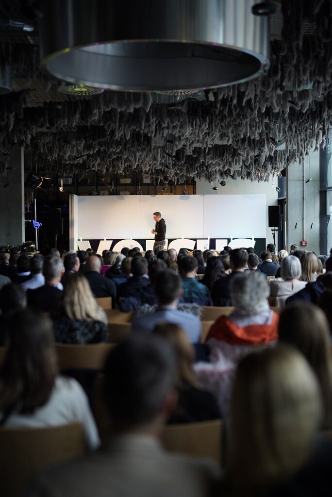350 Gäste fanden sich zum ersten versus Festival im Skigebiet Silvretta Montafon ein. Die Veranstalter sprechen von einer gelungenen Premiere. Tetyana Pirker/versus Festival
