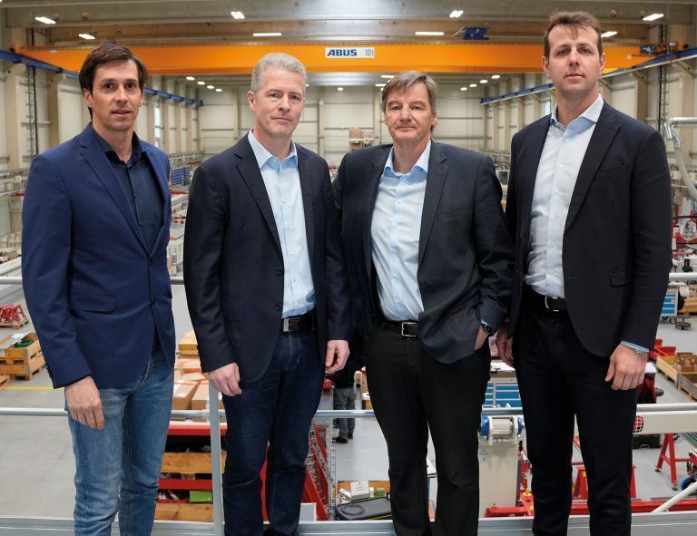 Andreas Bischoff und Wolfgang Rohner (Mitte) verlassen das Management der IMA Schelling Group, Christoph Geiger und Maximilian Lehner übernehmen das Steuer. IMASchelling