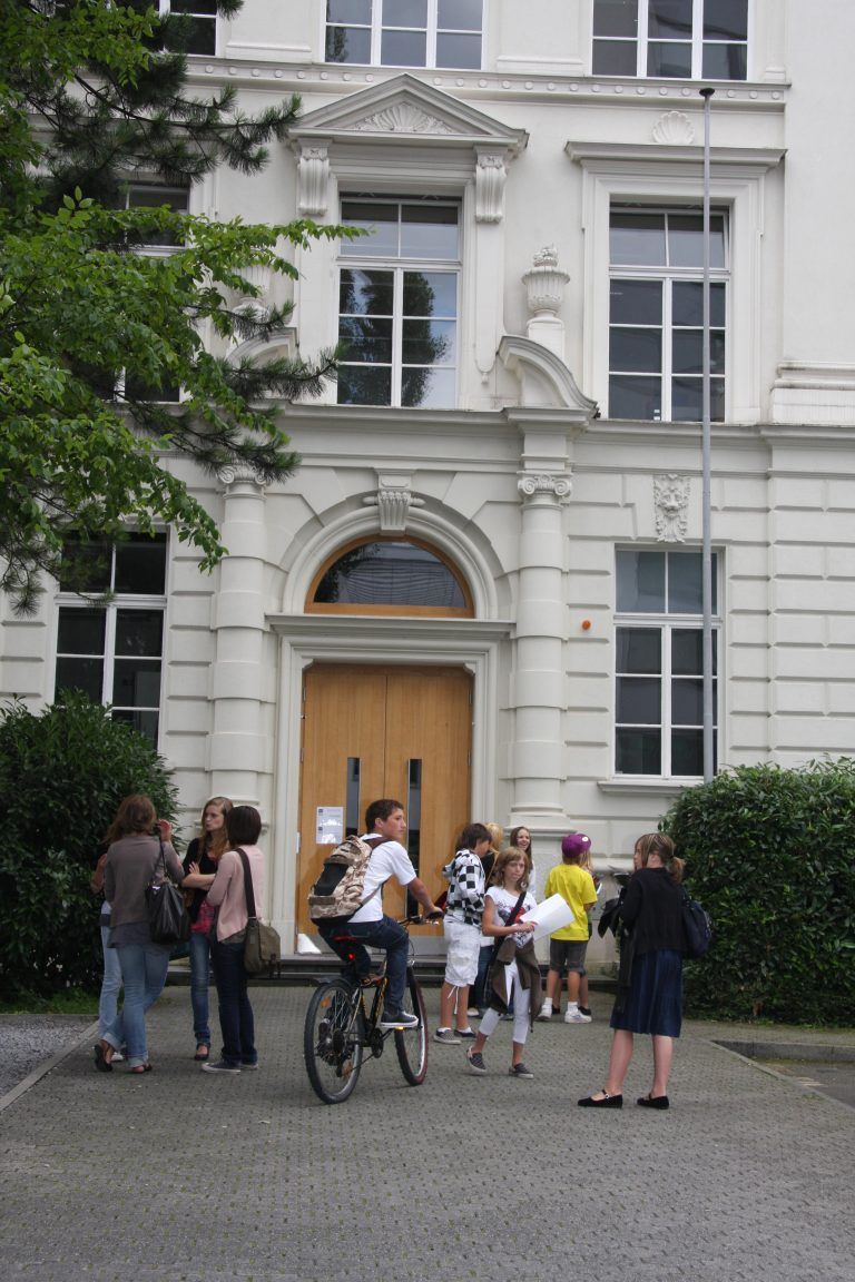 Einen Zweier im Zeugnis. Für die Aufnahme am BG Dornbirn in diesem Jahr kein Problem. Sogar zwei Zweier reichten zum Teil noch. <span class="copyright">Schwendinger</span>