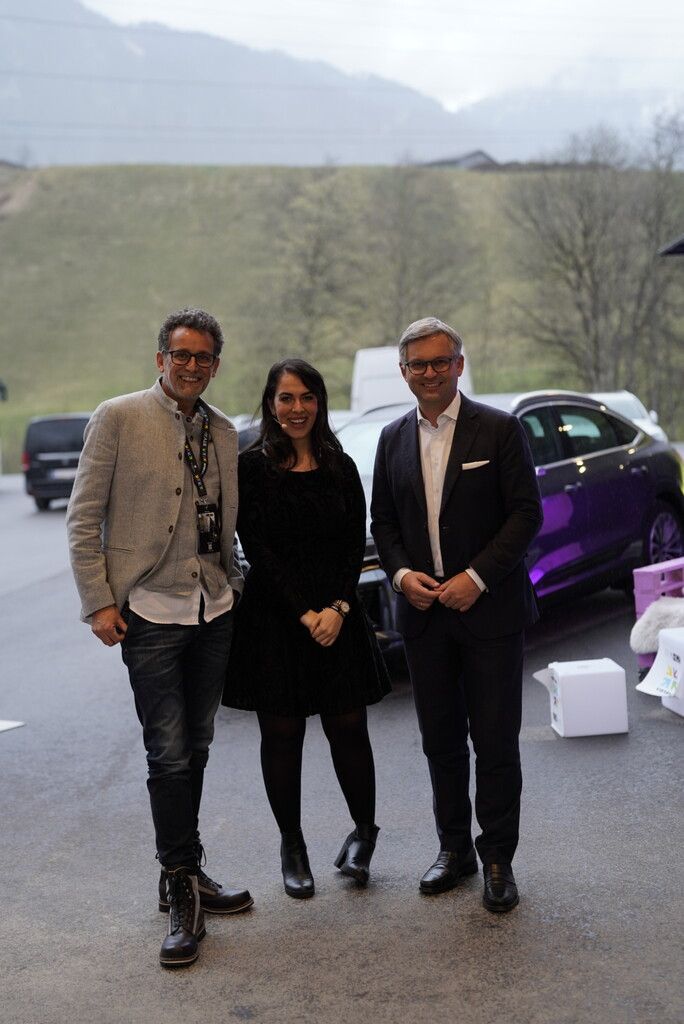 BTV-Chef Gerhard Burtscher, Moderatorin Damita Pressl, Minister Magnus Brunner.