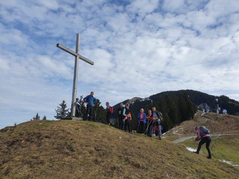 Die Höchster Senioren auf dem Gipfel der Hohen Kugel.50 PLus Höchst