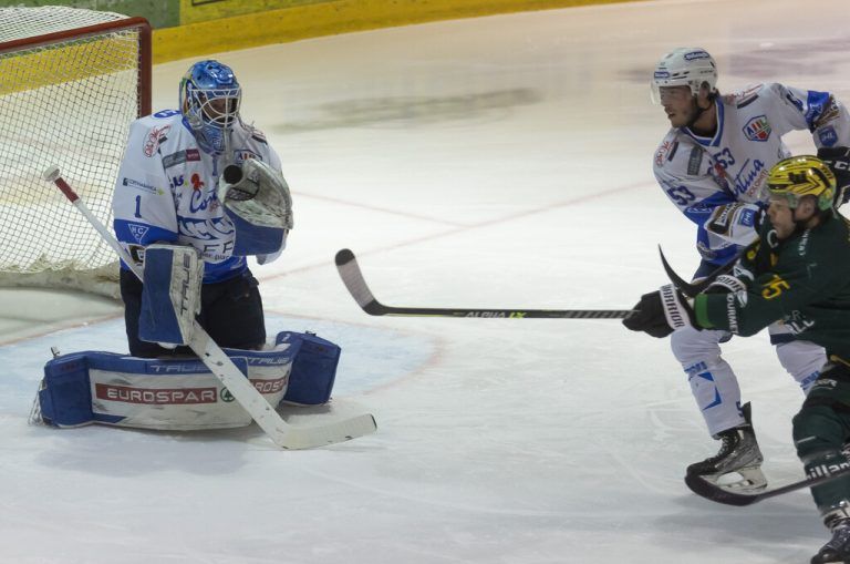 Gäste-Keeper de Filippo parierte 26 der 27 Schüsse auf sein Tor.Paulitsch