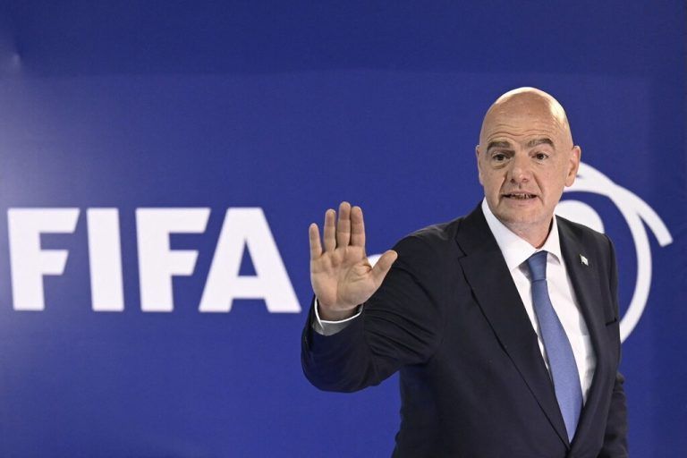 Gelernt ist gelernt: Gianni Infantino nutzte die Wiederwahl zum FIFA-Präsidenten für eine Selbstdarstellung, wie sie zuvor schon sein Vorgänger Sepp Blatter praktiziert hatte.ap