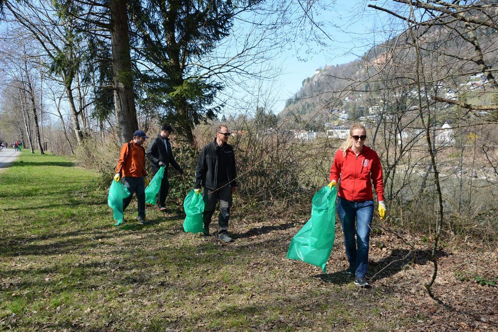 Wolfurt rückt dem Wohlstandsmüll mit Säuberungsaktion zu Leibe