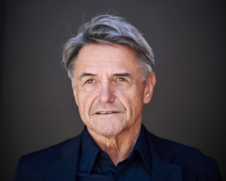 Reiner Holzemer zeigt den Ausnahmekünstler in seiner Dokumentation als emotionales Arbeitstier.