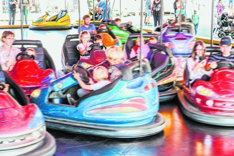 Spaß für die Kleinen: Autodrom, Schießbuden und Züglein im Freigelände Süd!