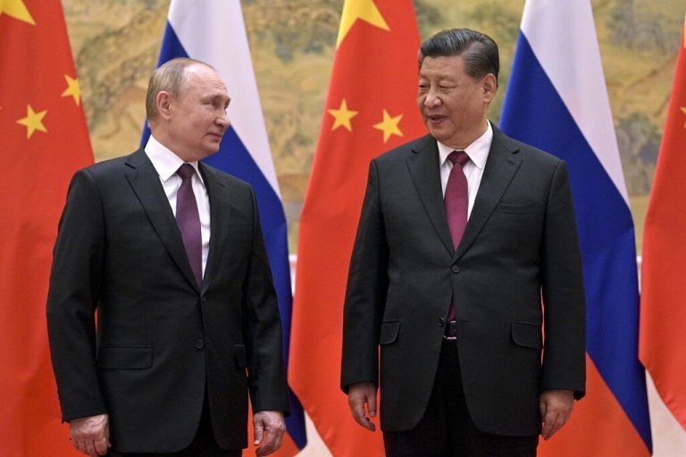 Xi Jinping und Putin gelten als Verbündete, als enge Freunde.AP