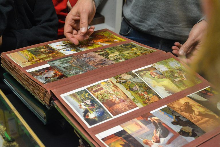 Ganze Postkartensammlungen sind im Archiv aufbewahrt.