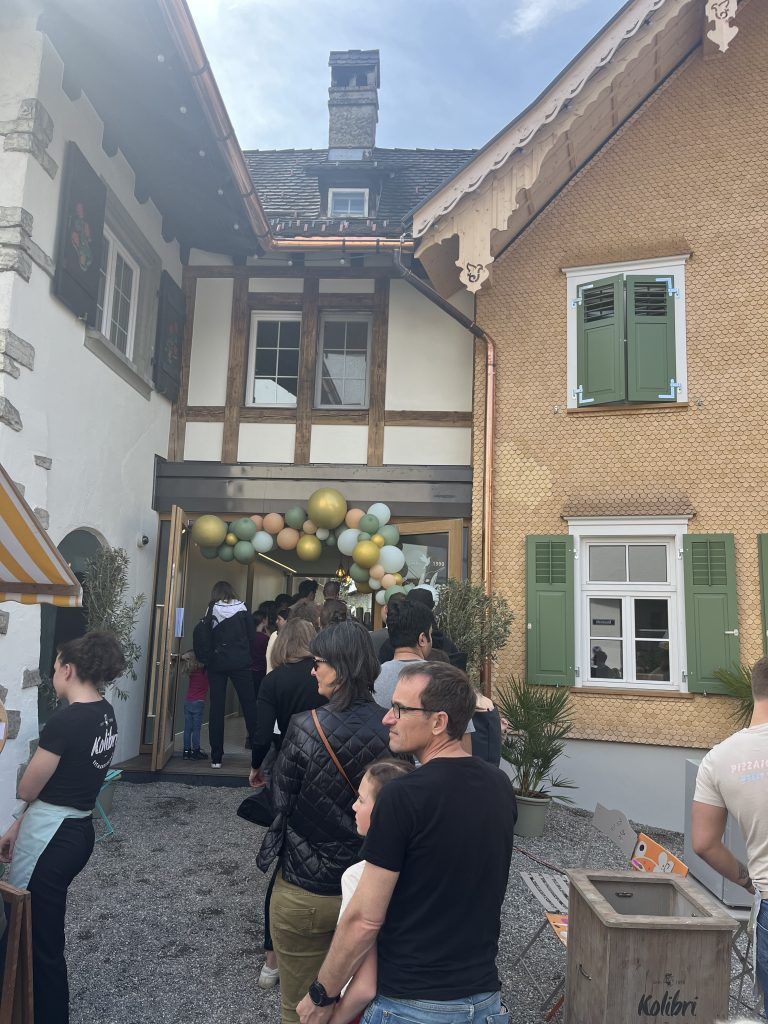 Welche Eisdiele bei der Wiedereröffnung einen Besucheransturm verzeichnete