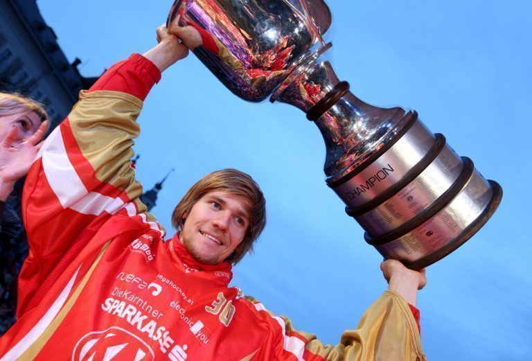 2013 führte Swette den KAC mit starken Leistungen im Finale zum Titel.Gepa