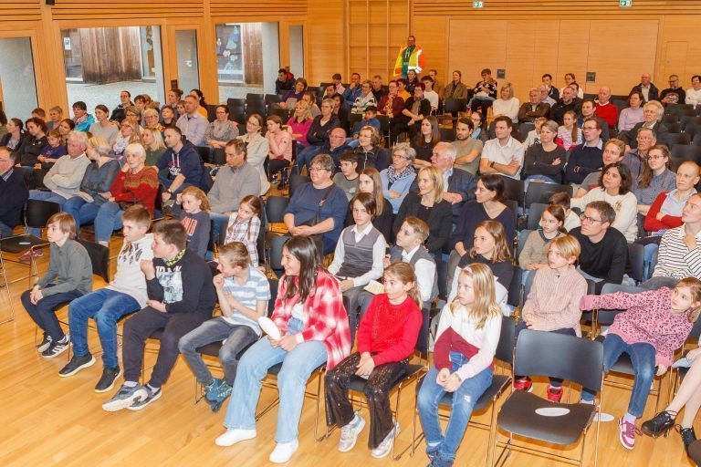 Rund 170 Besucherinnen und Besucher folgten der Einladung.