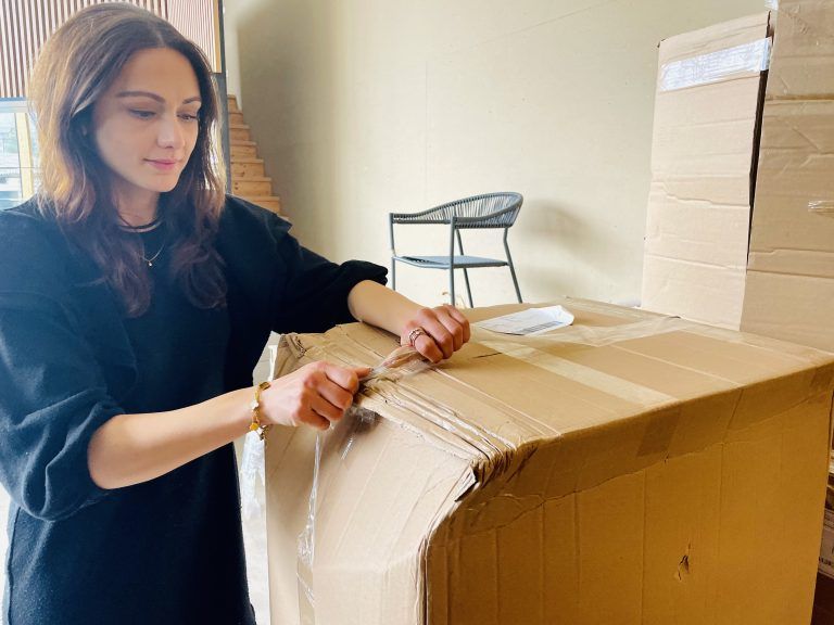 Bald geht es ans Auspacken.