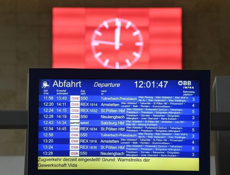 Reisende können mit ihrem Fahrticket aussuchen, welchen Zug sie nutzen. <span class="copyright">APA</span>