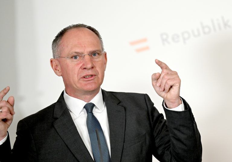 Innenminister Karner thematisierte einen „unglaublich hohen Migrationsdruck“. <span class="copyright">APA/Schlager</span>