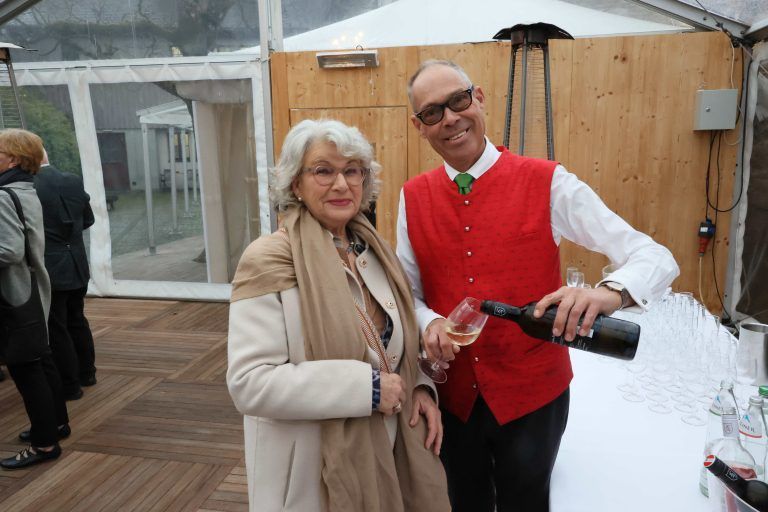 Barbara Moosmayr Schreier und Peter Hofmann.