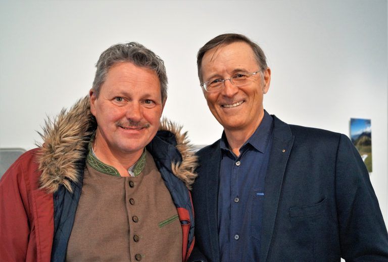Christian Baumann (Nova Stoba) und Künstler Roland Haas.