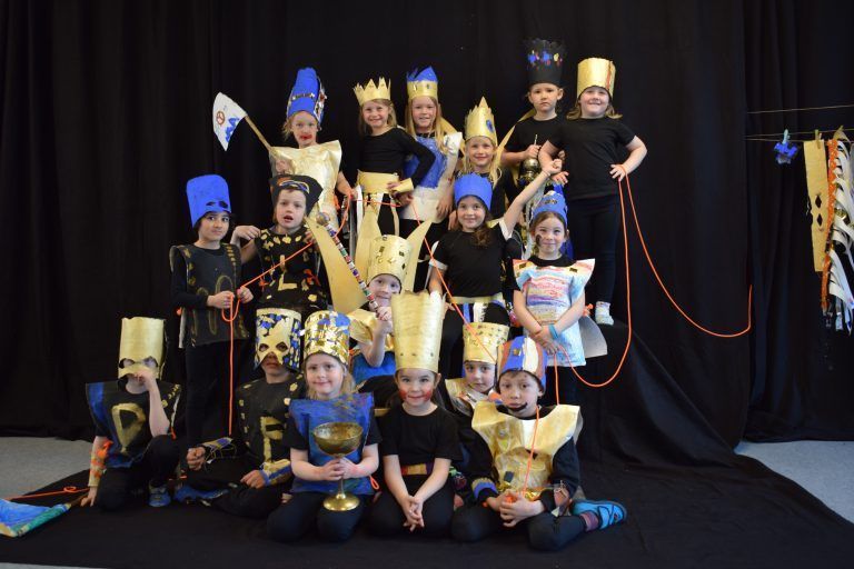 Rund 70 Hittisauer Kinder beteiligten sich mit Begeisterung am Kunstprojekt. <span class="copyright">ME</span>