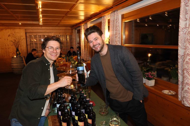 Unfallchirurg Tobias Smodics und David Raidl.
