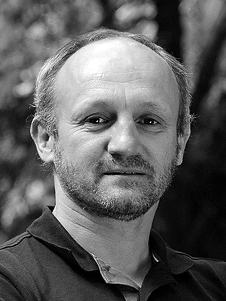 Jürgen-Thomas Ernst enthüllt Geheimnisse des Waldes