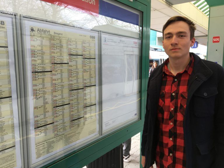 Levin Kitzke: Die Überzeugung, mit der Bahn zu fahren, ist einer gewissen Ernüchterung gewichen. <span class="copyright">VN/Gasser</span>