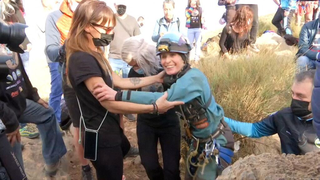 Spanierin verbrachte freiwillig 500 Tage in tief gelegener Höhle