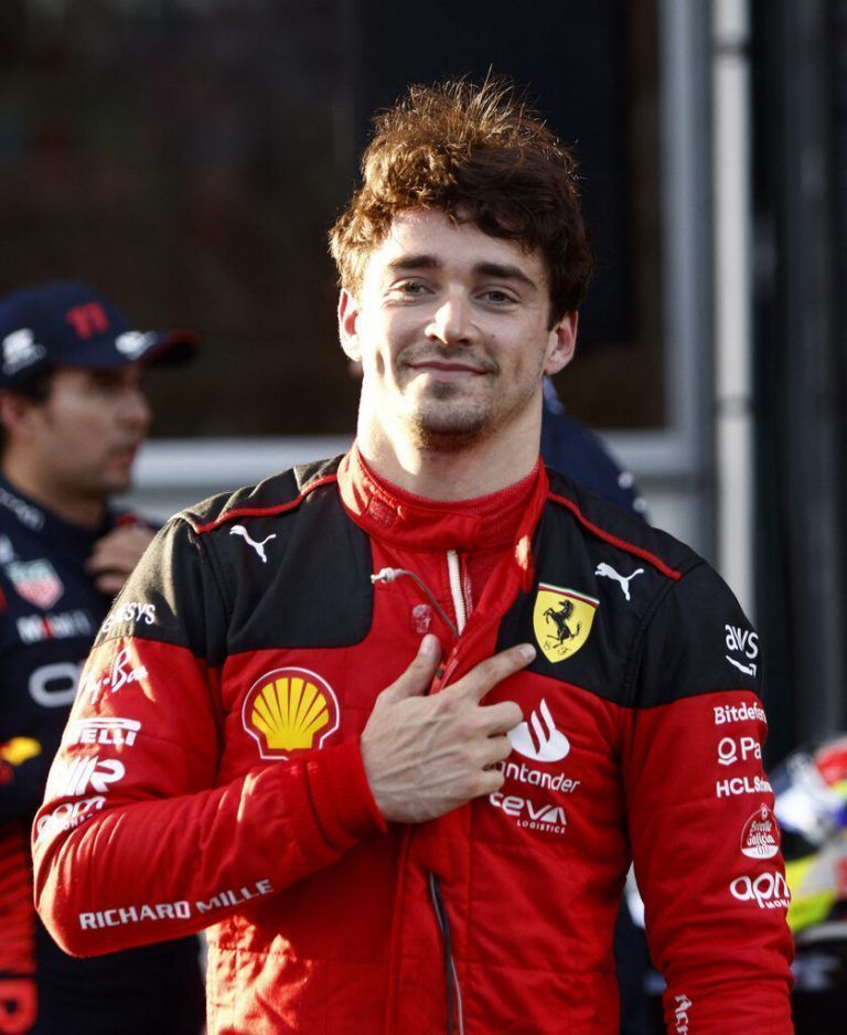 Charles Leclerc schnappte Max Verstappen den ersten Platz weg.Reuters