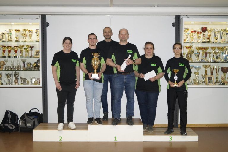 Das Meisterteam des SSV Rankweil (v. l.): Marion Zech, Simon Mair, Reinhard Schedler, Arnold Schrotter, Nadja Schrotter und Marie Schrotter.Privat