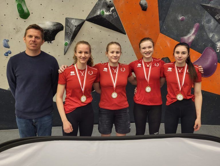 Das Siegerteam des Sportgymnasiums Dornbirn in der Oberstufe.Schulsport