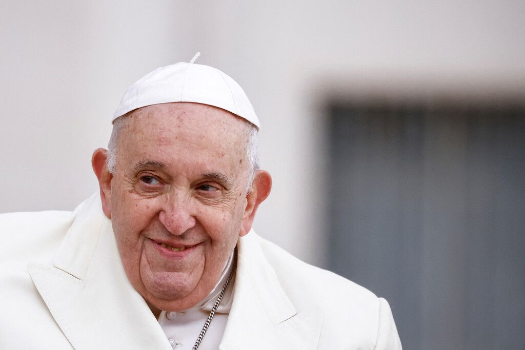 Papst verzichtet auf Kreuzweg am Kolosseum