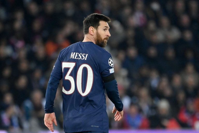 Die jüngsten Pfiffe der PSG-Fans dürften die Entscheidung von Lionel Messi beeinflussen.afp