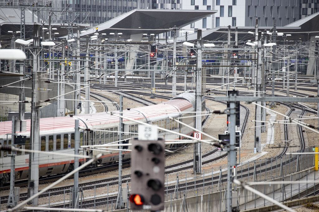 Zugverkehr im Osten Österreichs kurzzeitig lahmgelegt