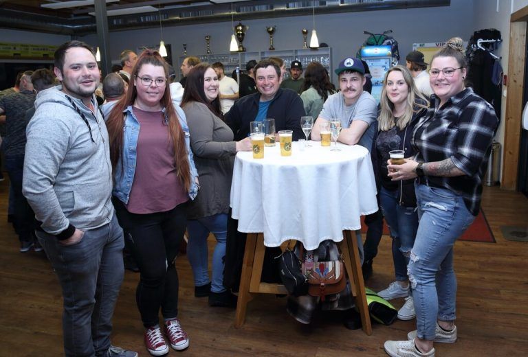 Einen tollen Abend verbrachten die zahlreichen Freunde des EHC Lustenau im VIP-Raum der Rheinhalle.EHC