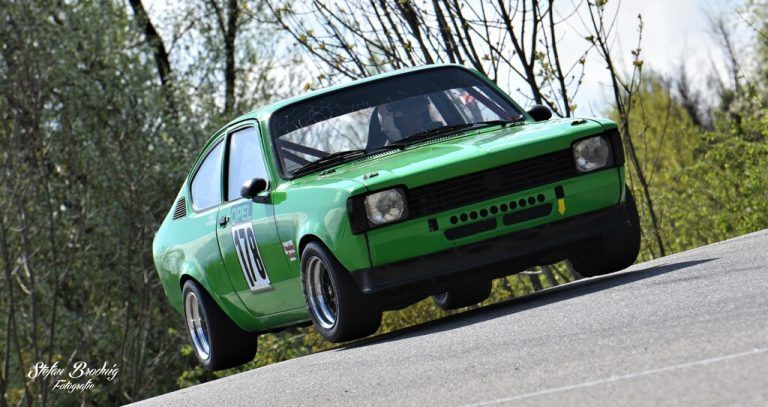 Einmal mehr dabei, wenn es in eine neue Automobil-Cupsaison geht: Der Feldkircher Walter Terler und sein Opel Kadett C.TW