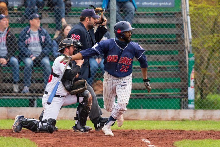 Die Hard Bulls und die Dornbirn Indians kämpfen um die Play-off-Teilnahme.VN/DS