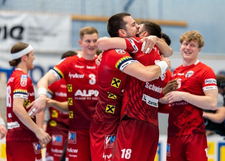 Große Freude bei Predragovic und Schwärzler.