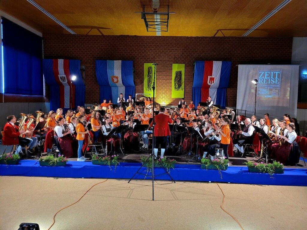 Abwechslungsreiches Konzert der Blasmusik