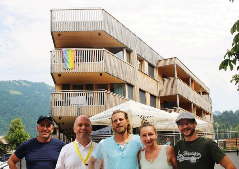 Mit Komot haben Ralph Broger und Kaspar Greber ein Vorzeigeprojekt in Sachen Nachhaltigkeit im Wohnbau gesetzt.