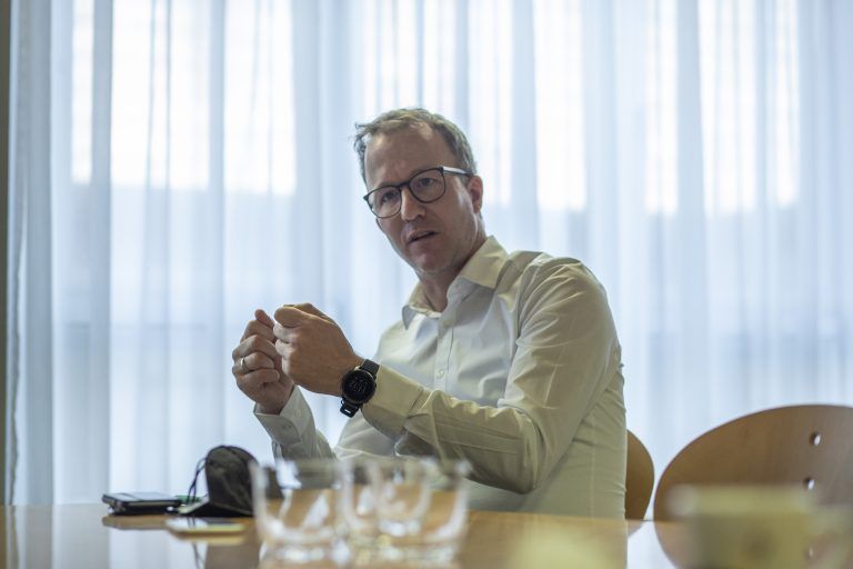 Nach Angaben von Asyllandesrat Gantner werden durchschnittlich 30 Personen pro Woche im Land aufgenommen. <span class="copyright">VN/Paulitsch</span>