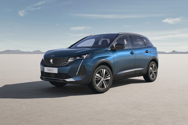 Peugeot 3008: Sein Look signalisiert Selbstbewusstsein. Zu den aktuellen Benziner- und Diesel-Motorisierungen kommen demnächst mild hybridisierte Ottos.