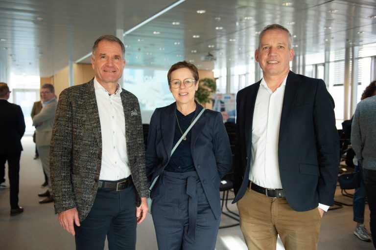 Rolf und Helga Thomann (Fa. Thomann, Lindau), Joachim Leissing (Haberkorn).