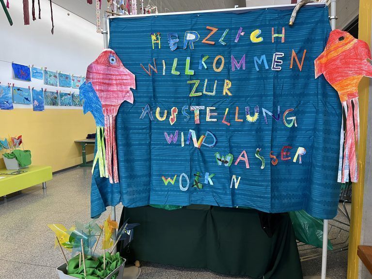 Am Freitagnachmittag fand die Ausstellung zu den Projekttagen an der Schule statt.