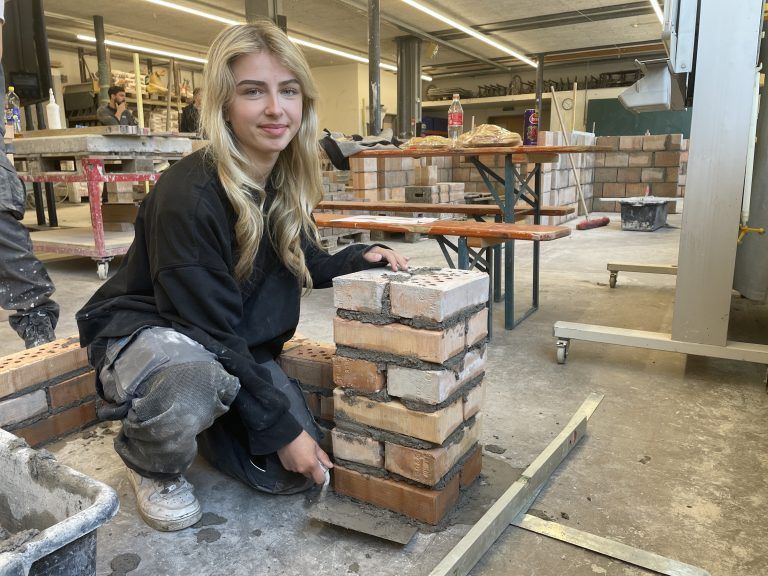 Sie hat in dem Jahr viel gelernt. <br><span class="copyright">VN</span>