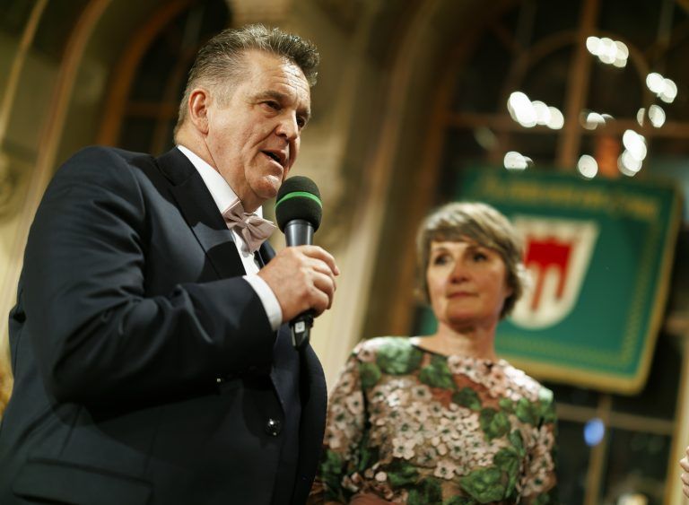 Bürgermeister Christian Natter begrüßte die Ballgäste.