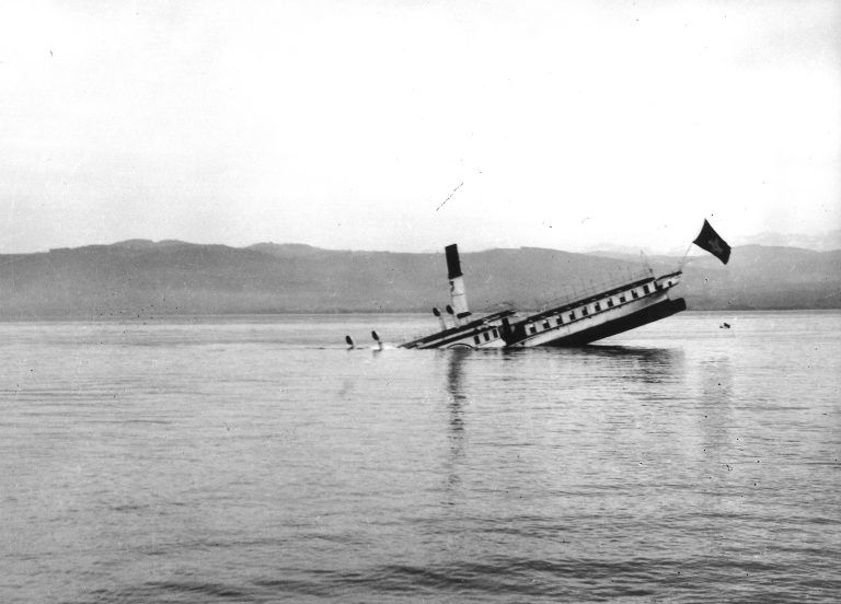 Die Säntis wurde 1933 im Bodensee versenkt. SBS/Paganini