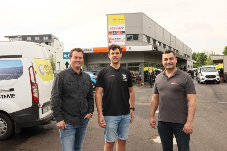 Andreas Bickel (A.B. Immobilien, EQ-Systems), Martin Fink (Motobike) und Mustafa Akan (Autohaus Leiblachtal). <span class="copyright">AME</span>
